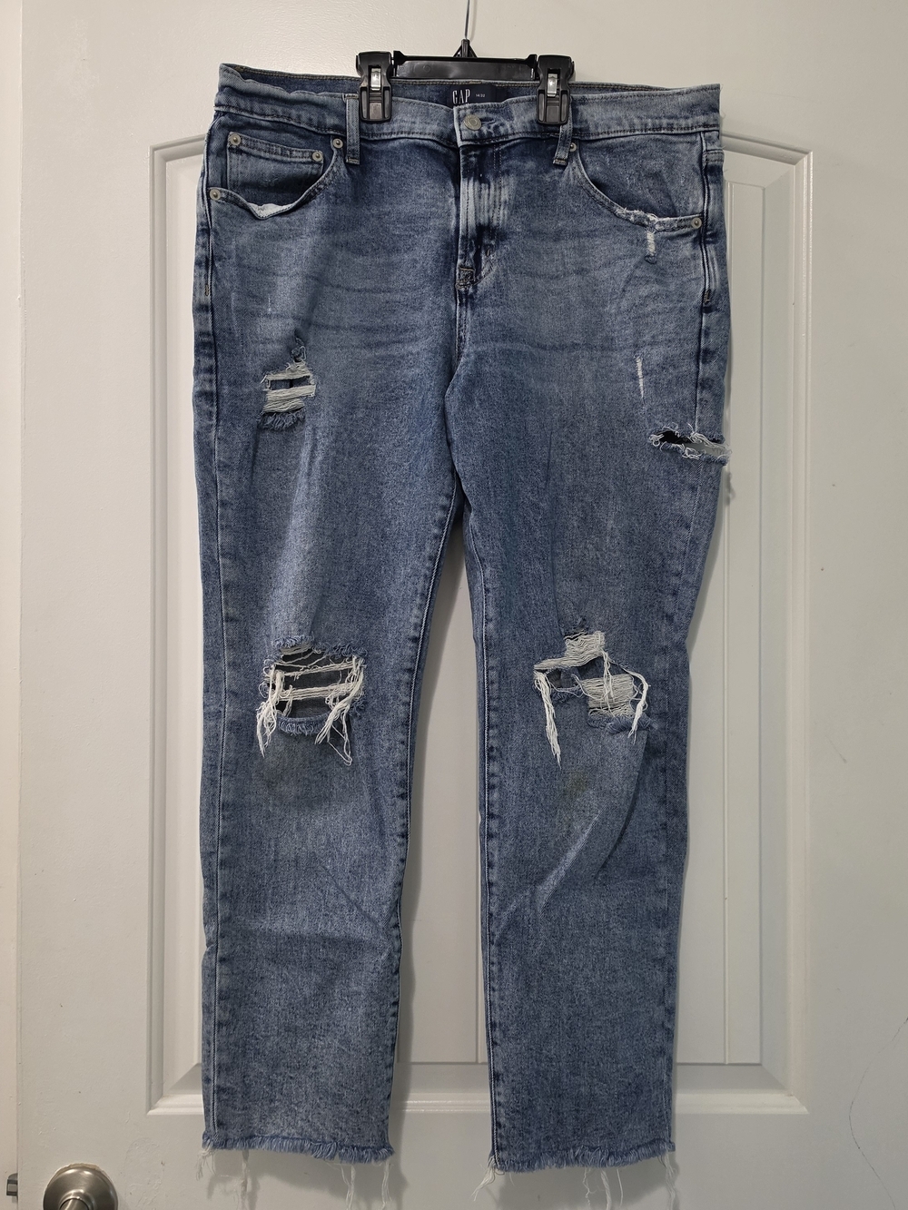GAP Women's Denim Distressed 'Girlfriend Jeans' | Size 14/32